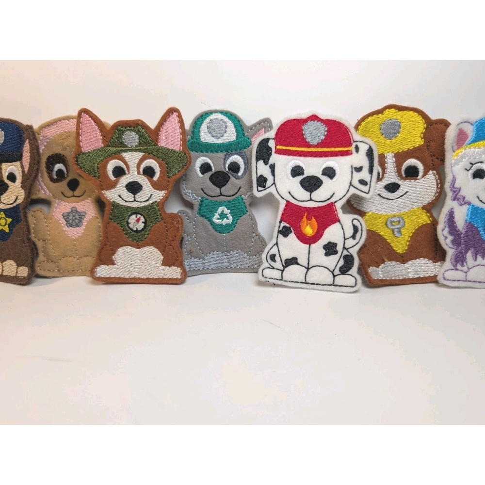 Paw Patrol Nickelodeon Felt Finger Puppets Hand Crafted With Carry Case Lot Of 9